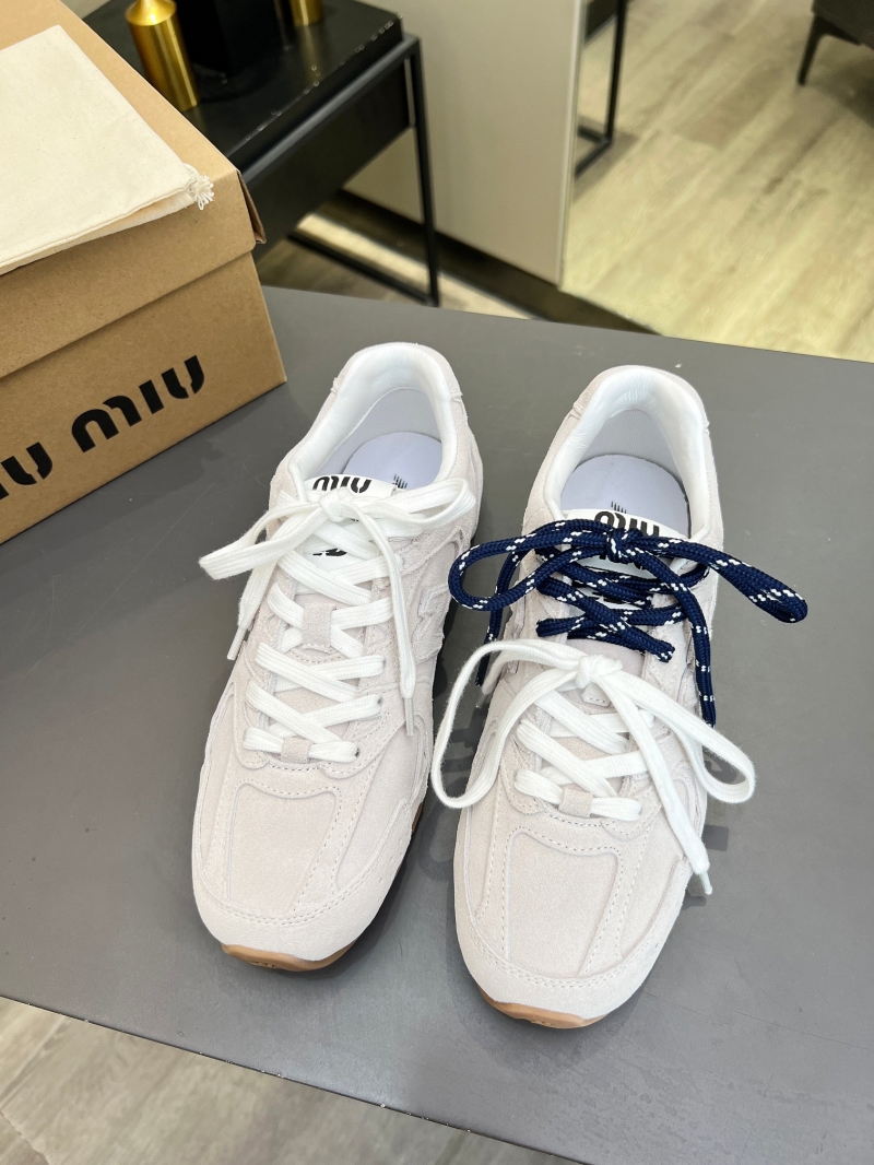 Miu Miu Casual Shoes